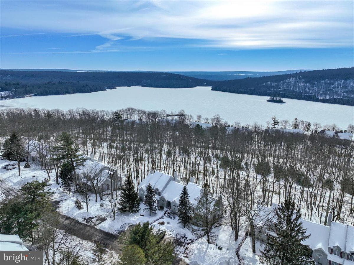 102 Laurelwoods Drive photo 43