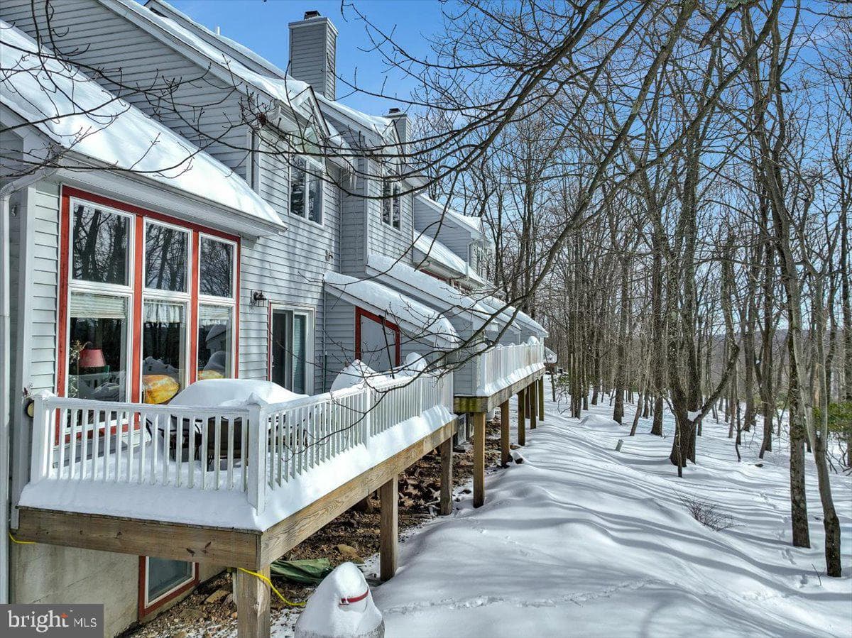 102 Laurelwoods Drive photo 44