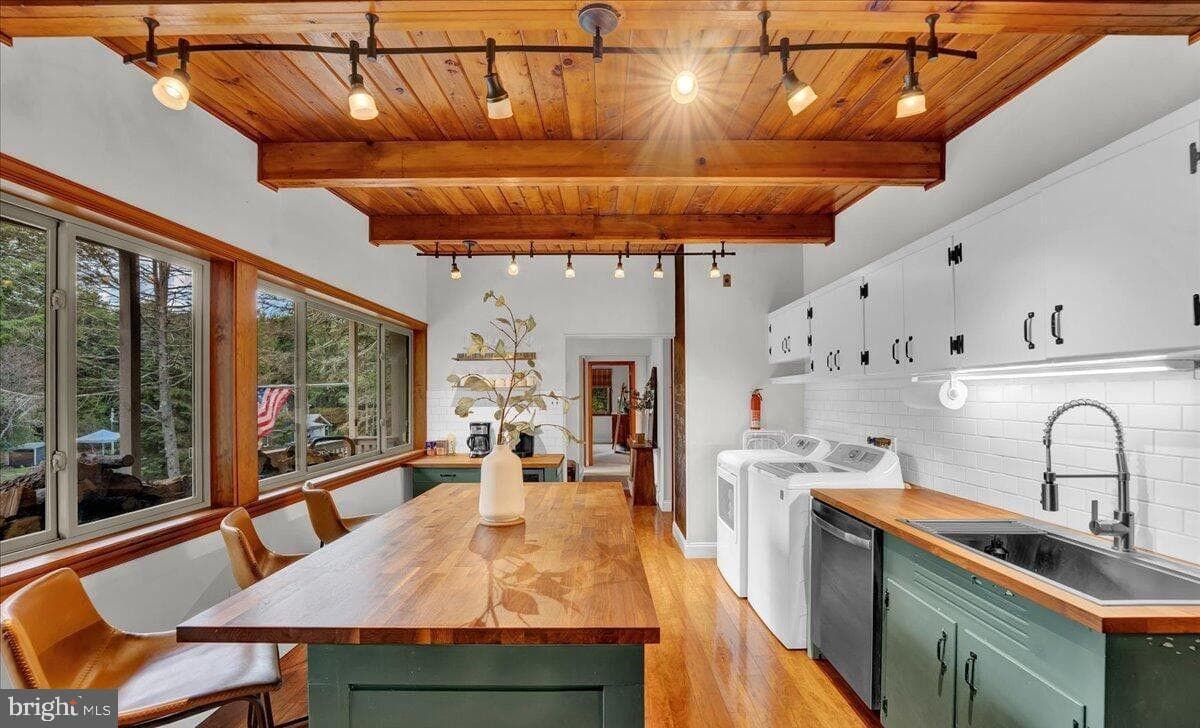 72 Forest Drive photo 12