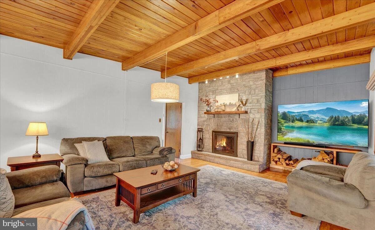 72 Forest Drive photo 18