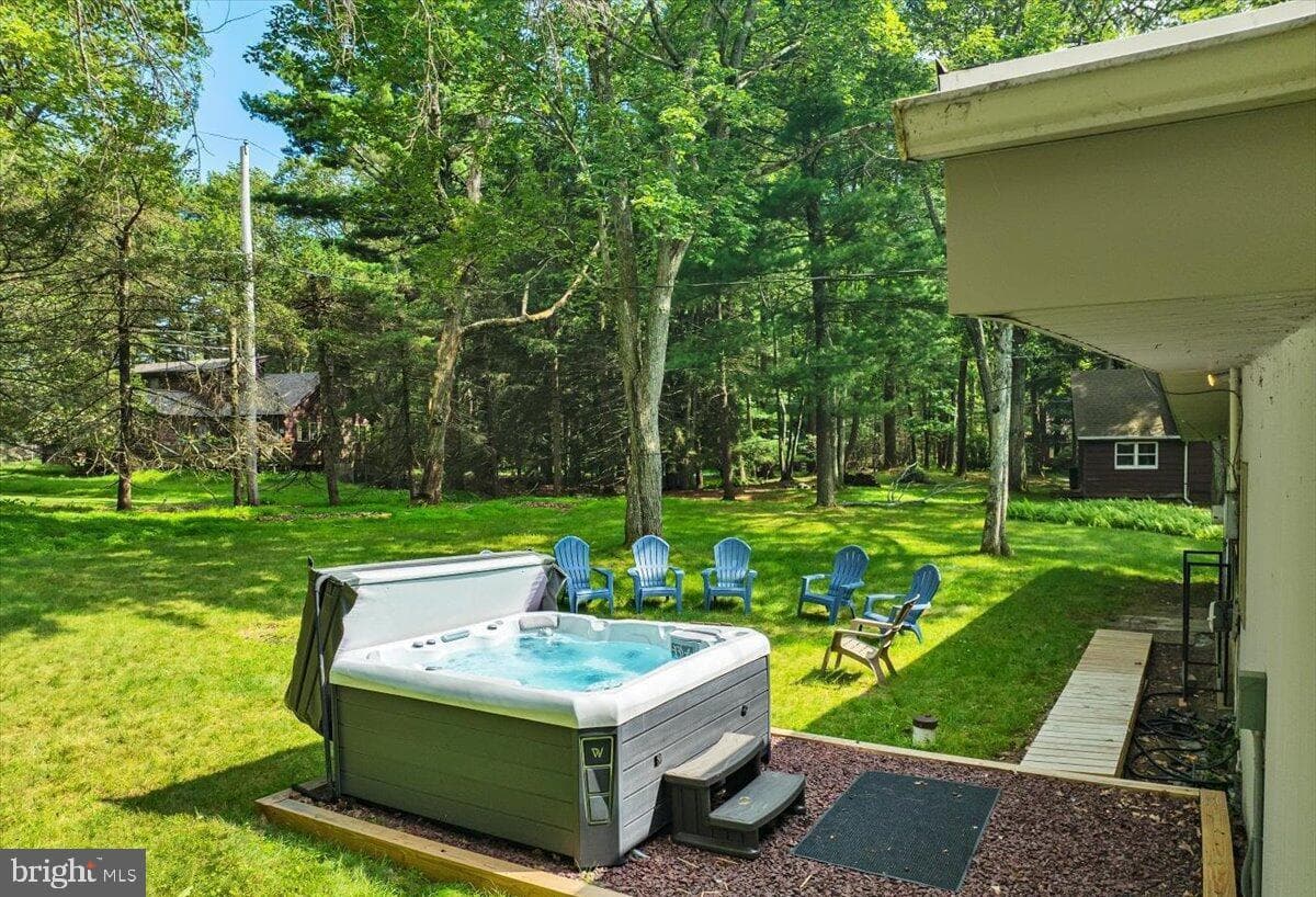 72 Forest Drive photo 37