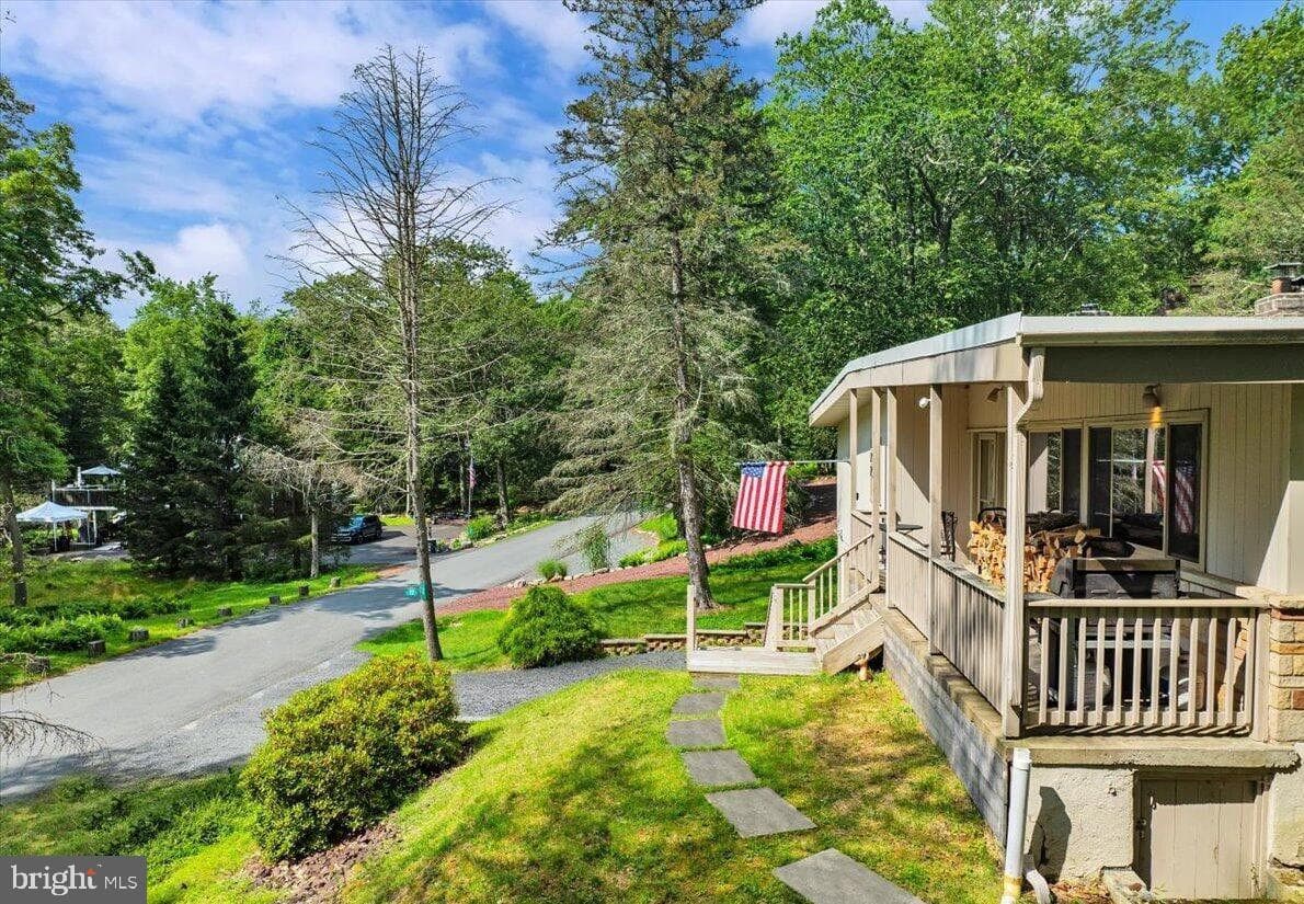 72 Forest Drive photo 55