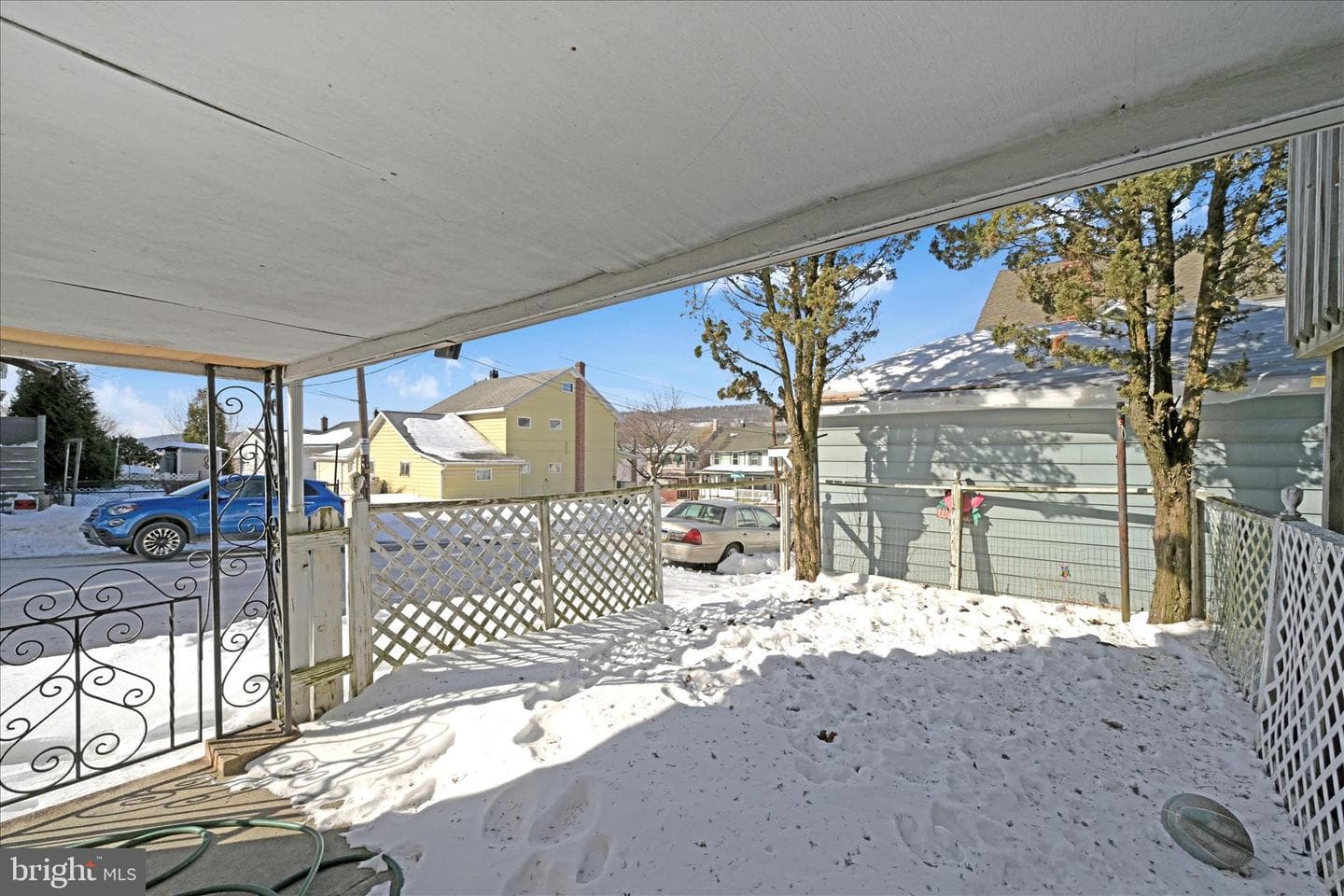 601 E Bertsch Street photo 28