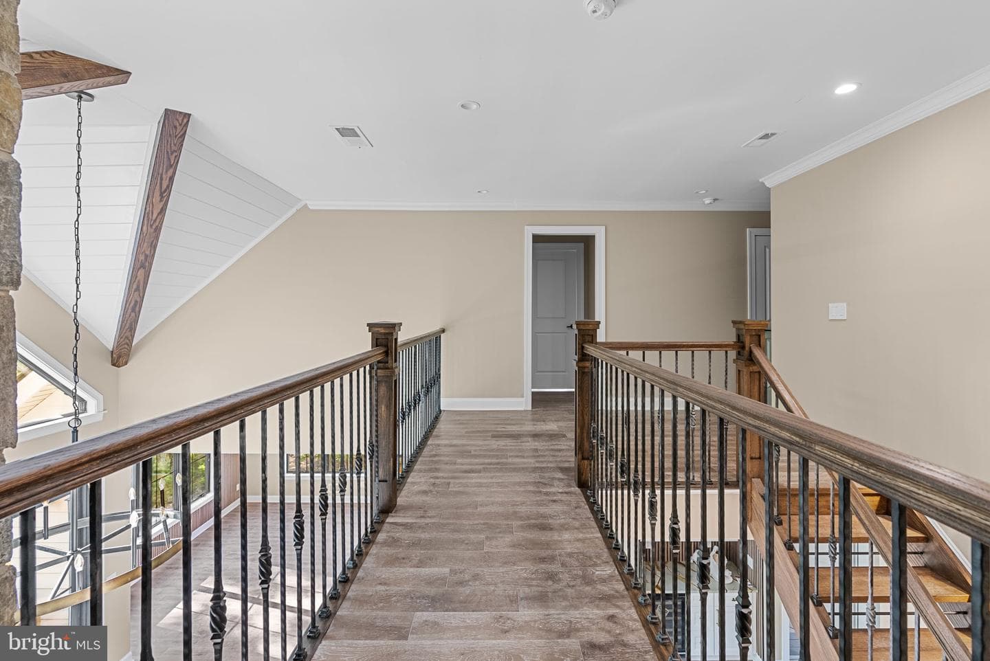 444 Mountainwoods Drive photo 32