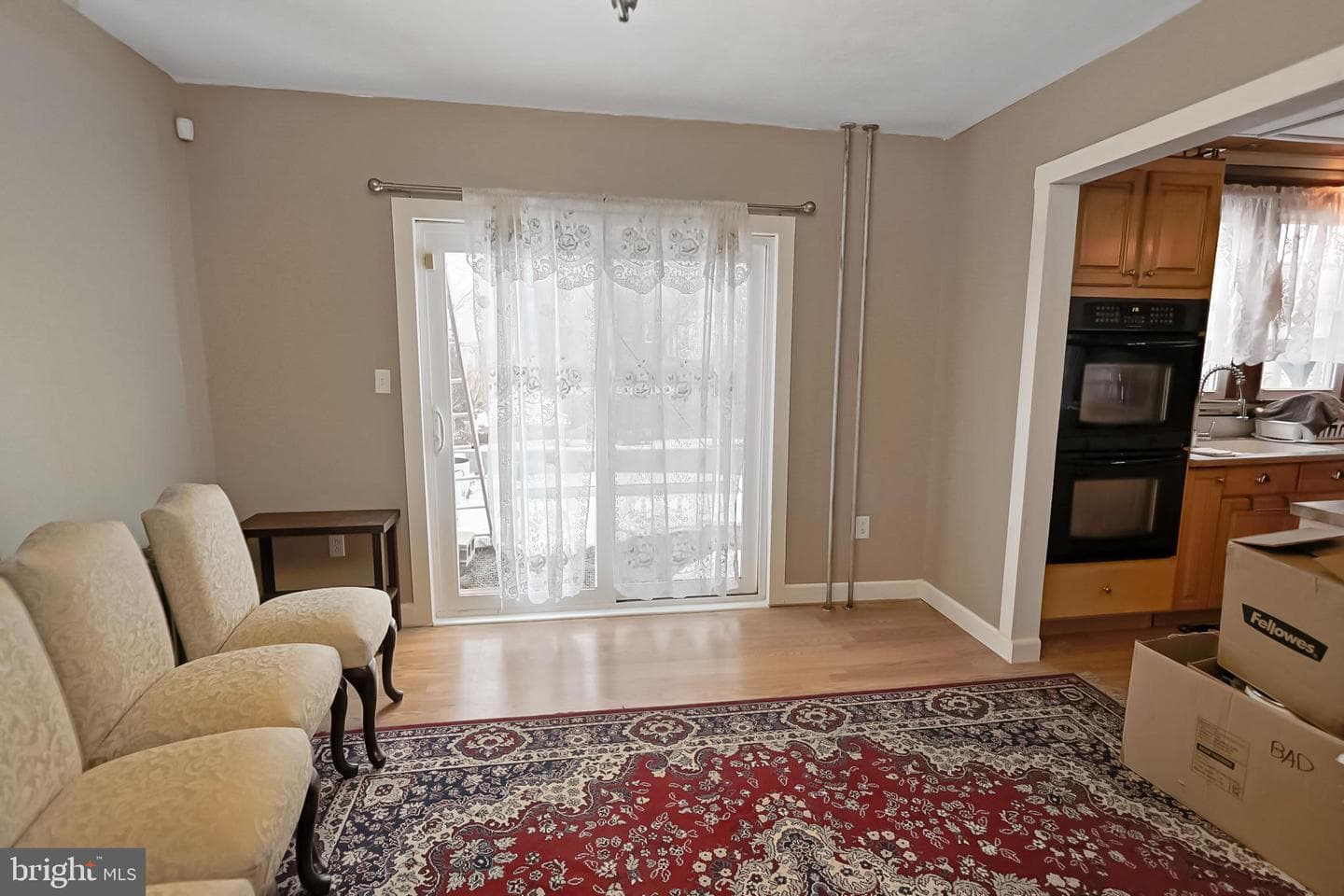 310 W Ludlow Street photo 15