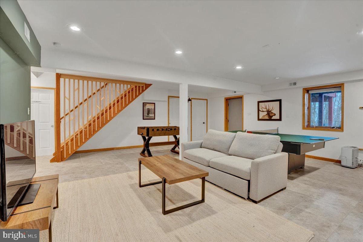 11 Winding Way photo 11