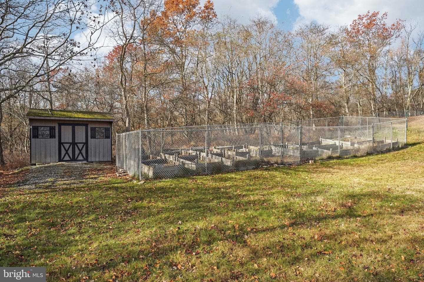 19 Farmer Court photo 46
