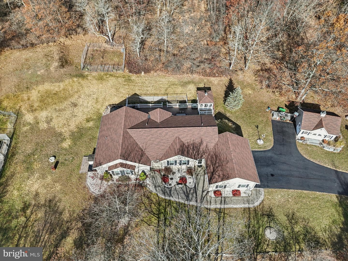 19 Farmer Court photo 56