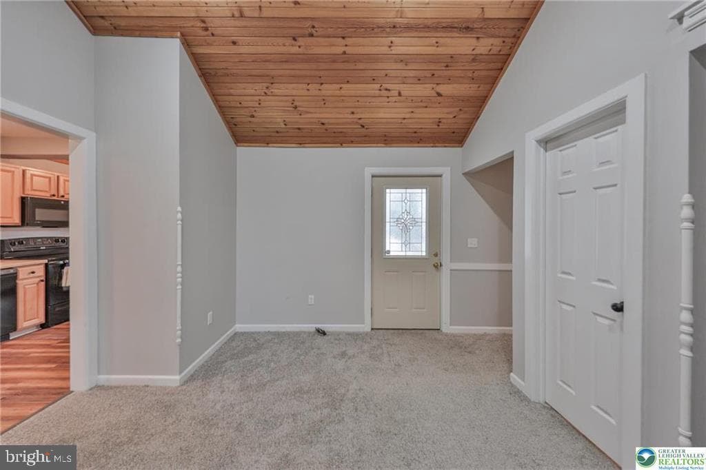 370 W White Bear Drive photo 11