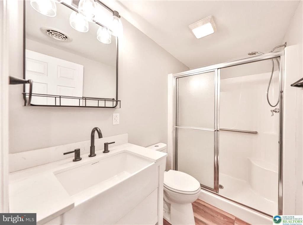 370 W White Bear Drive photo 25
