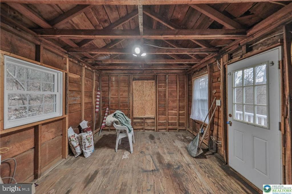 370 W White Bear Drive photo 35