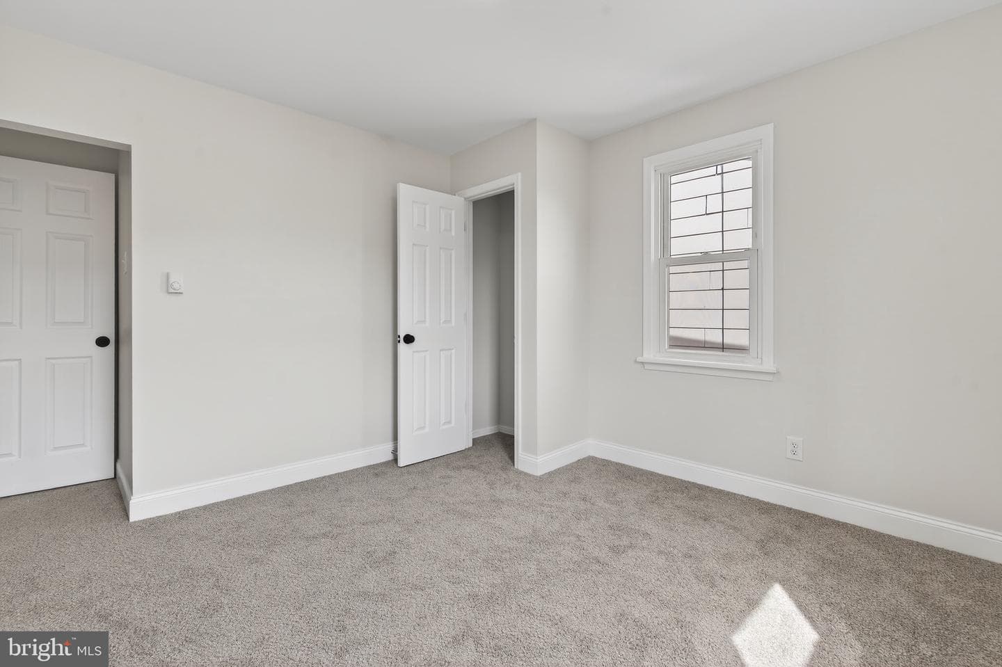 40 W Garibaldi Avenue photo 19