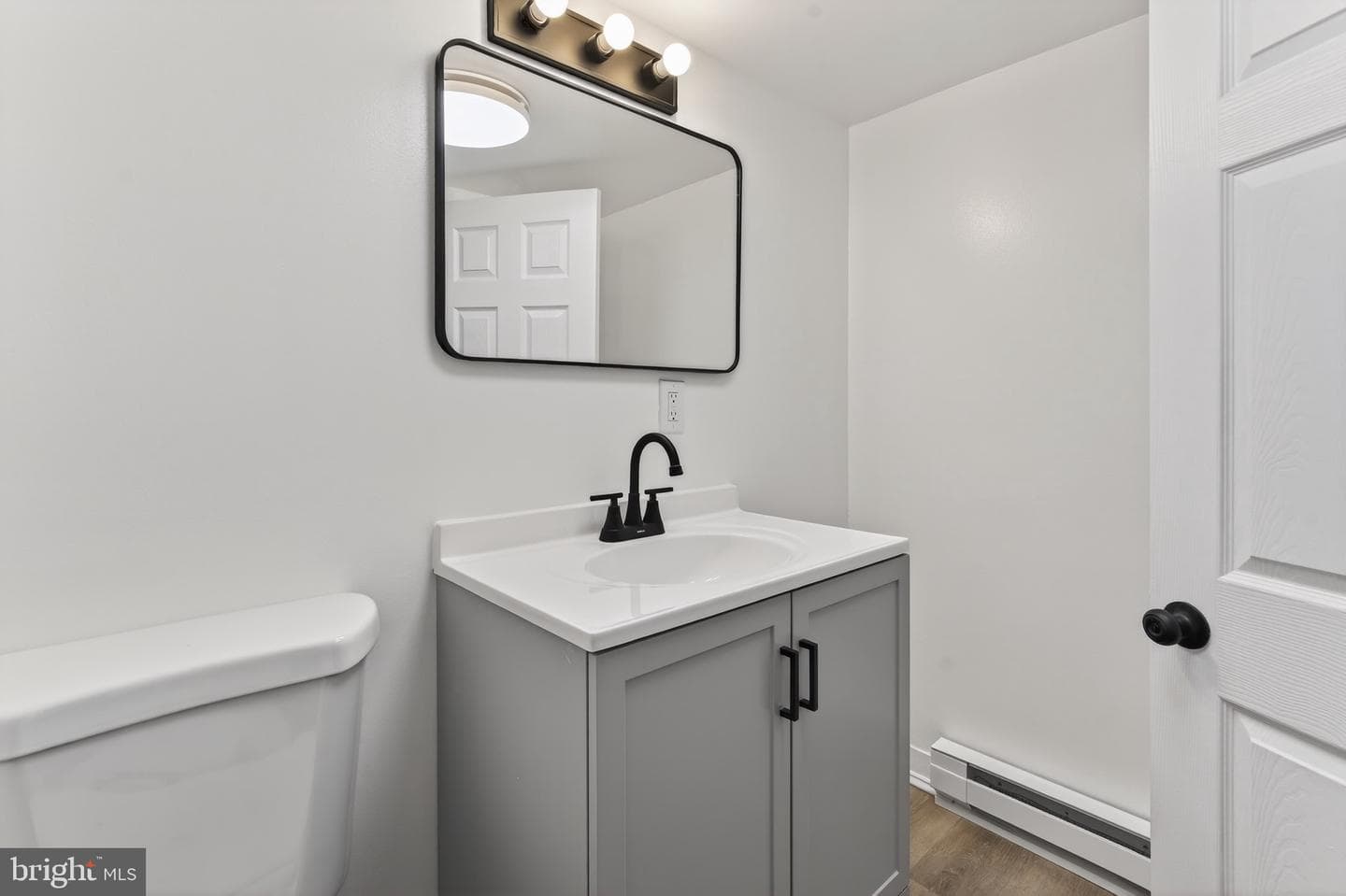 40 W Garibaldi Avenue photo 48