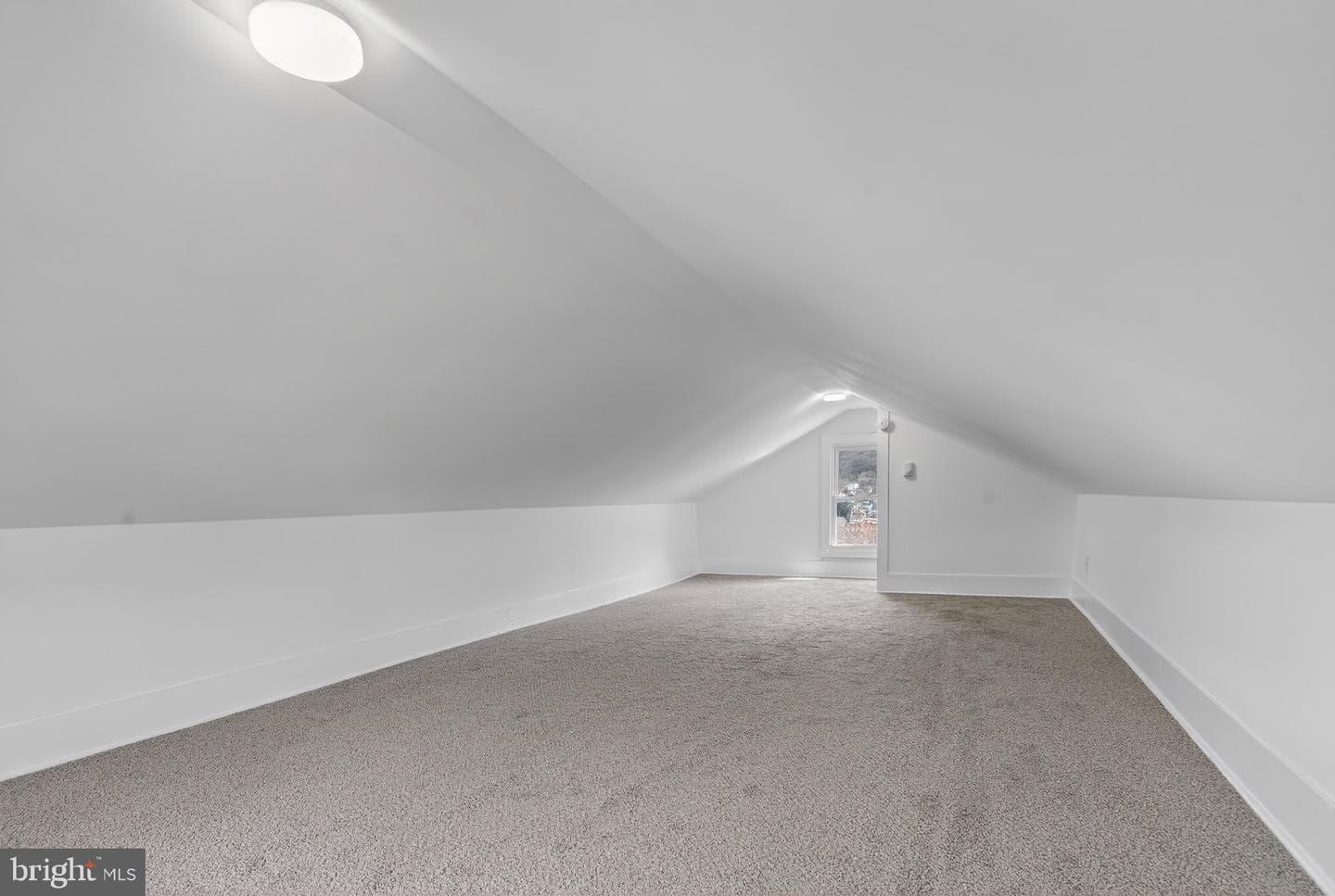 40 W Garibaldi Avenue photo 52