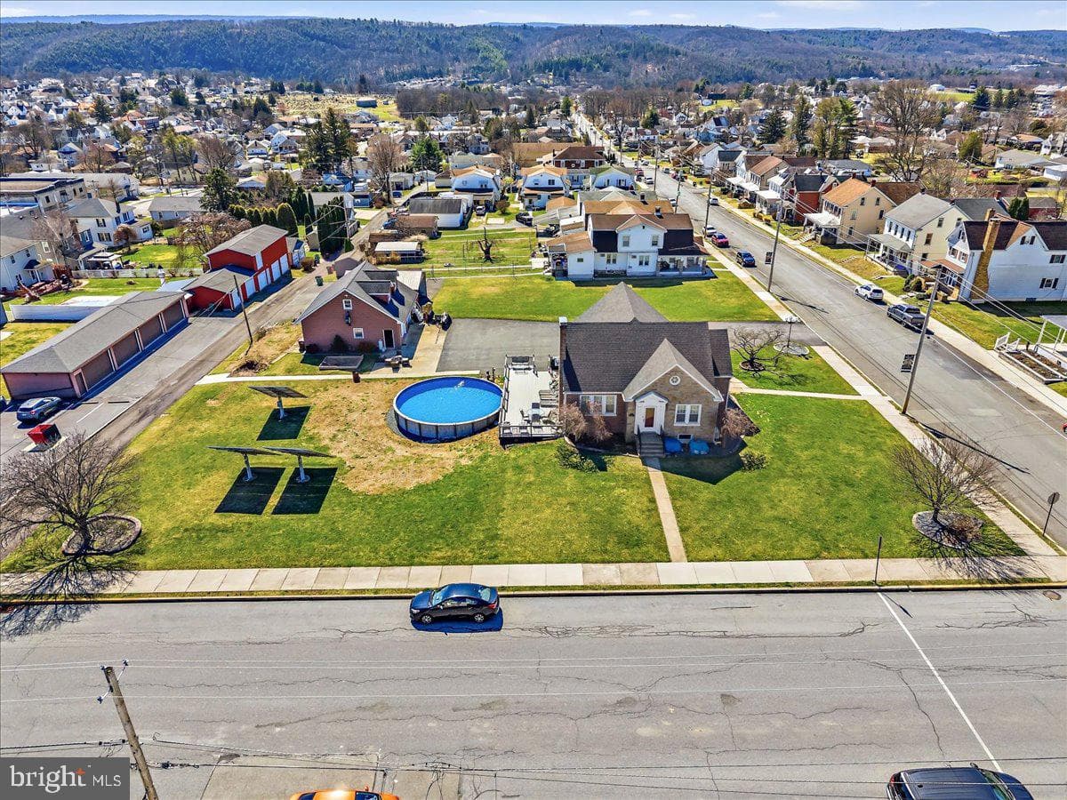 635 Coal Street photo 15