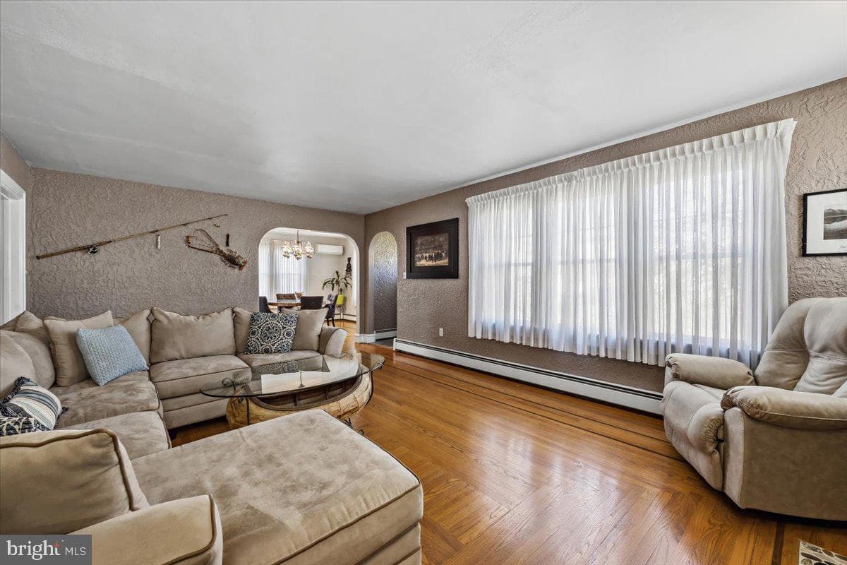 635 Coal Street photo 28