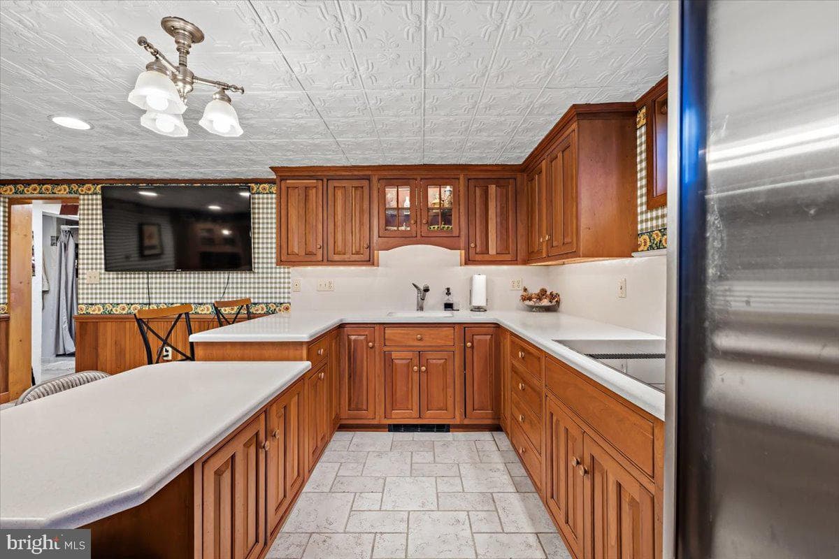 635 Coal Street photo 52