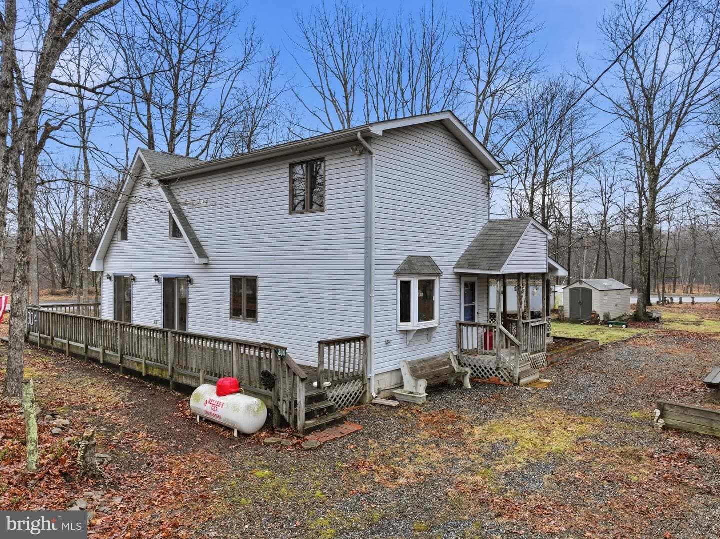 304 McKuen Way photo 2