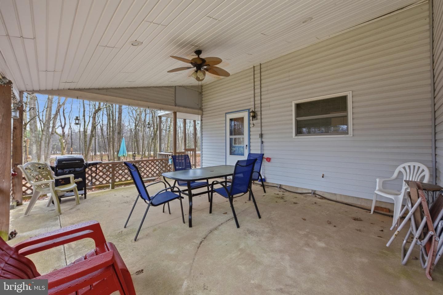 304 McKuen Way photo 40