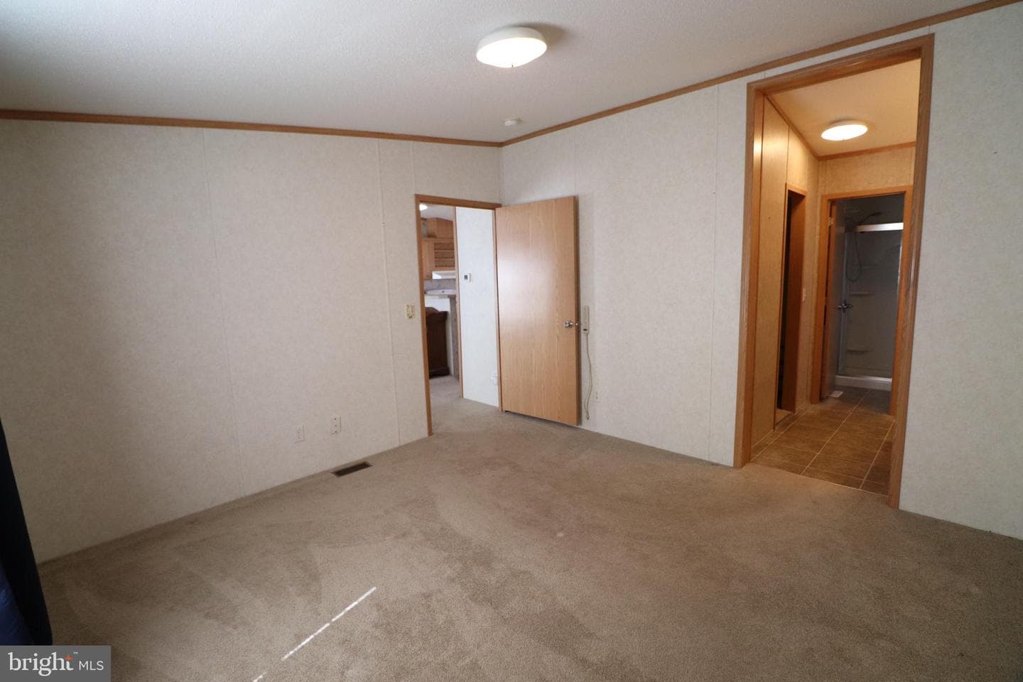 124 Ashley Lane photo 14