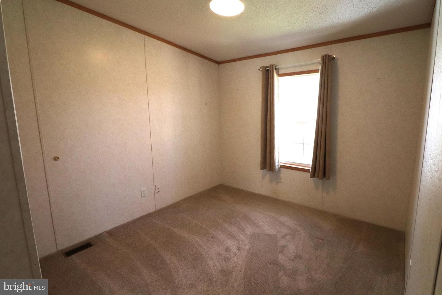 124 Ashley Lane photo 26