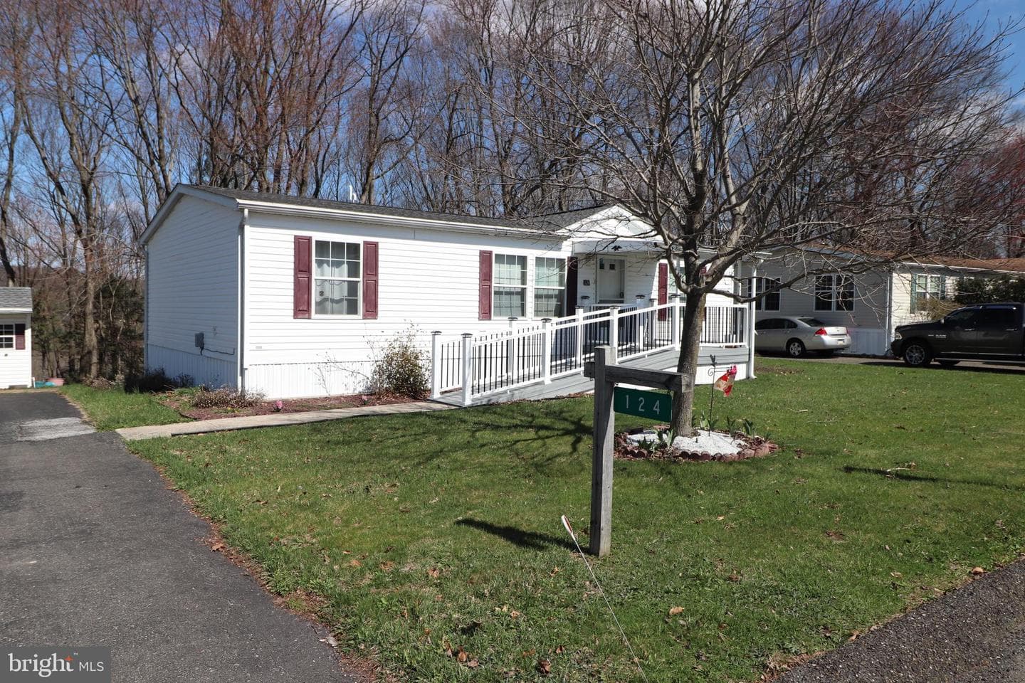 124 Ashley Lane photo 29