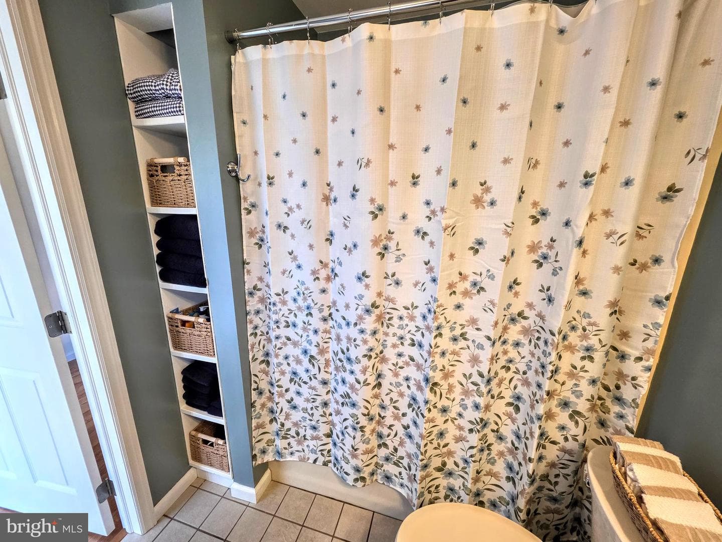105 White Oak Drive photo 34