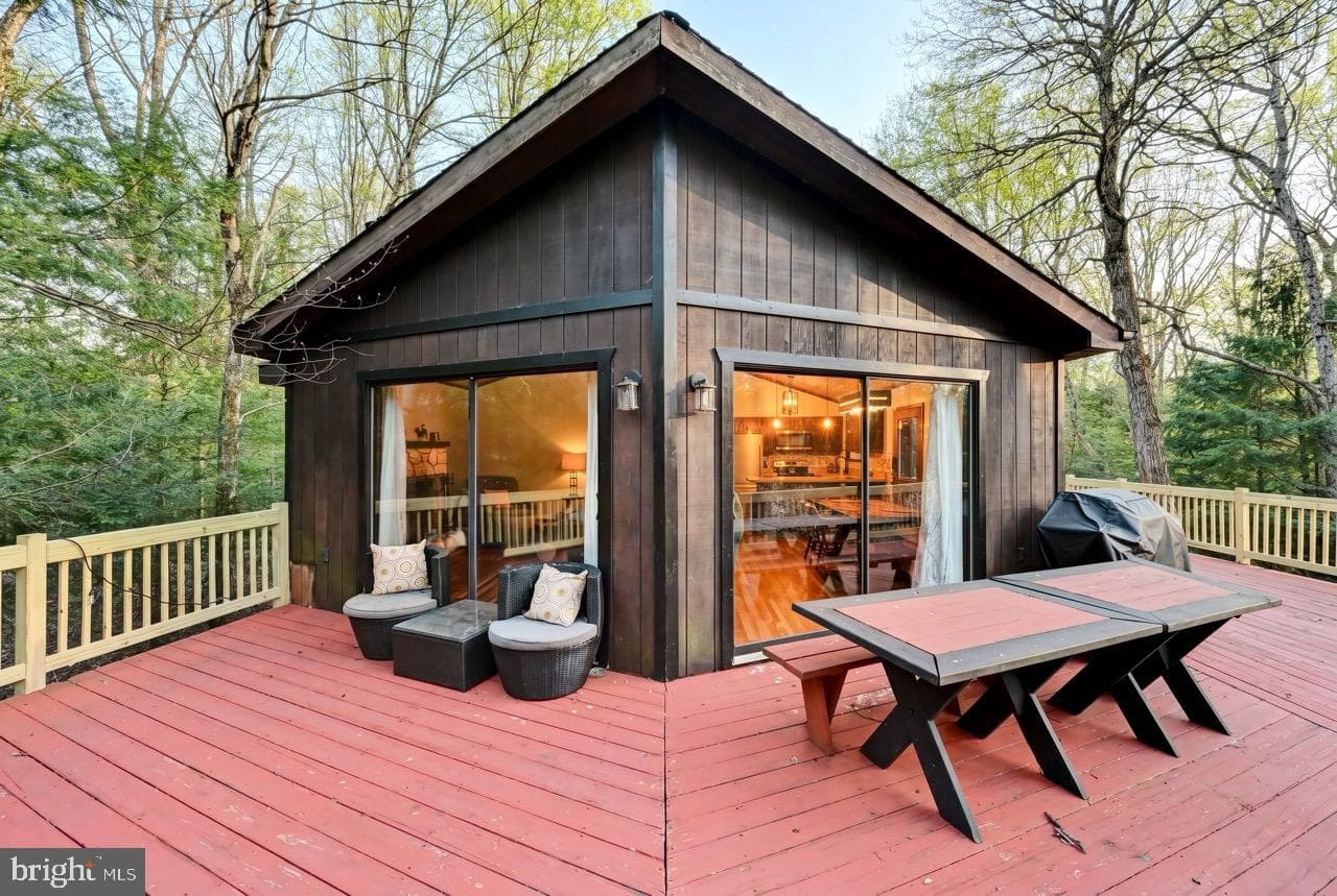 56 Dryden Drive, Albrightsville