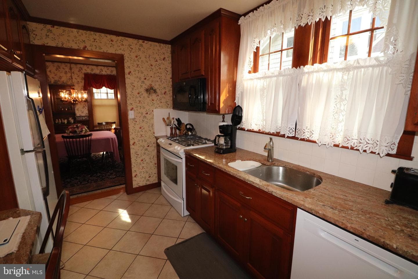 300 Princeton Avenue photo 10