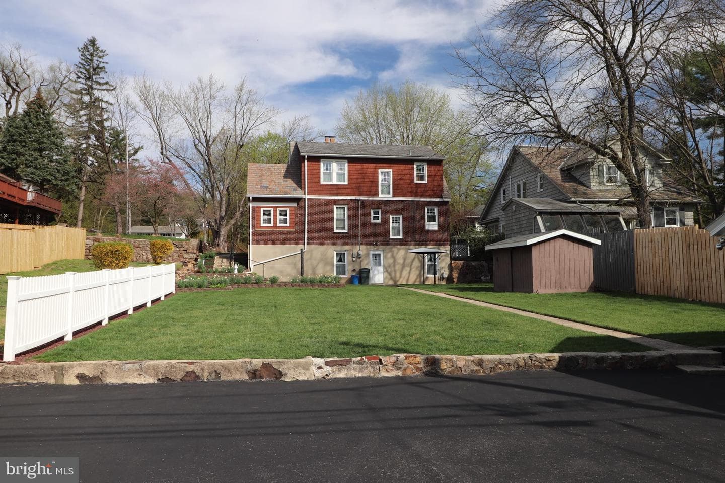 300 Princeton Avenue photo 28