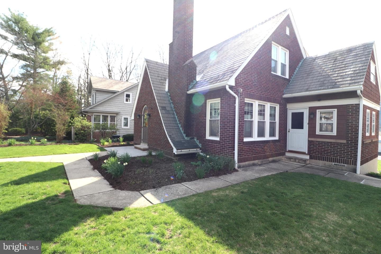 300 Princeton Avenue photo 3