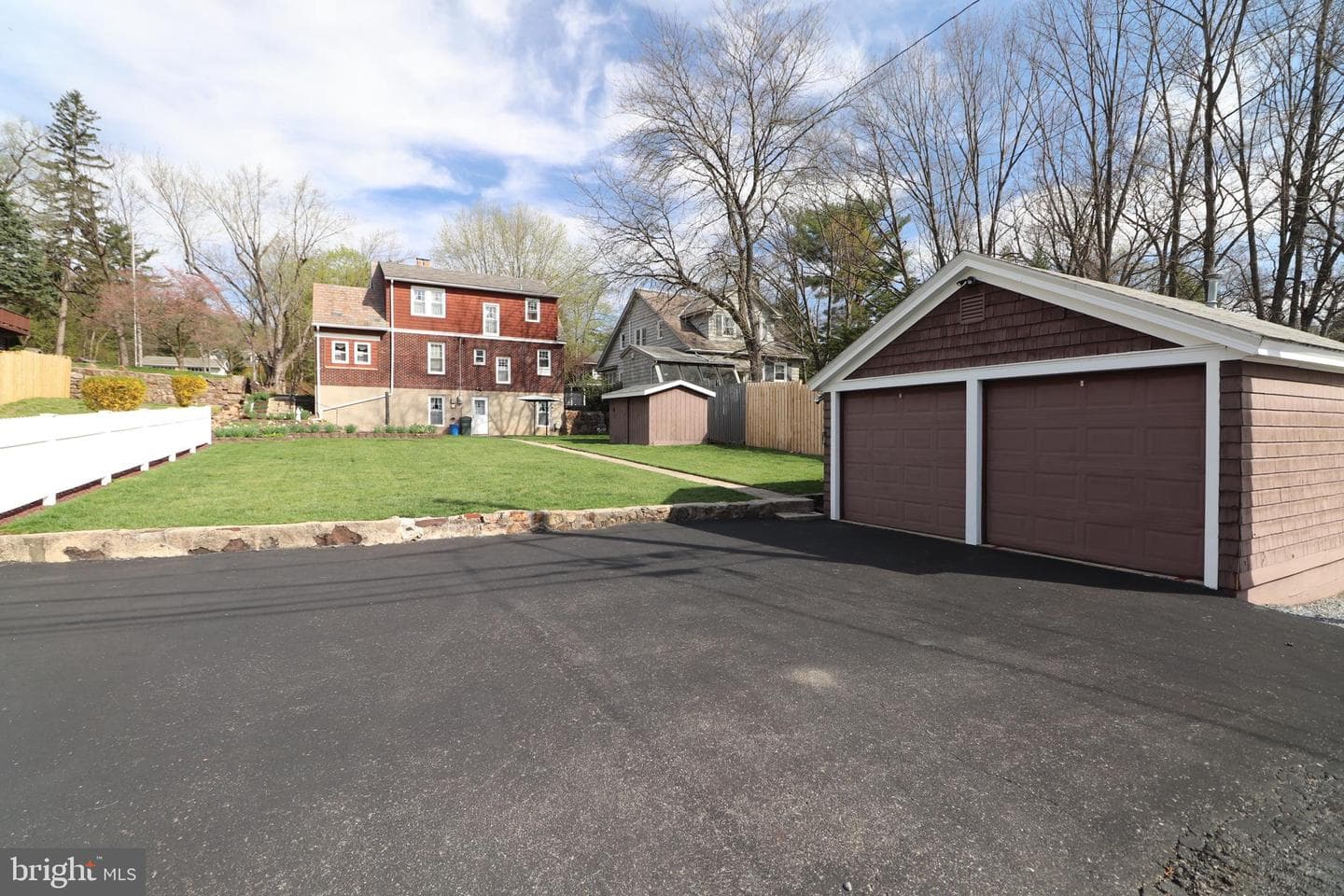 300 Princeton Avenue photo 31