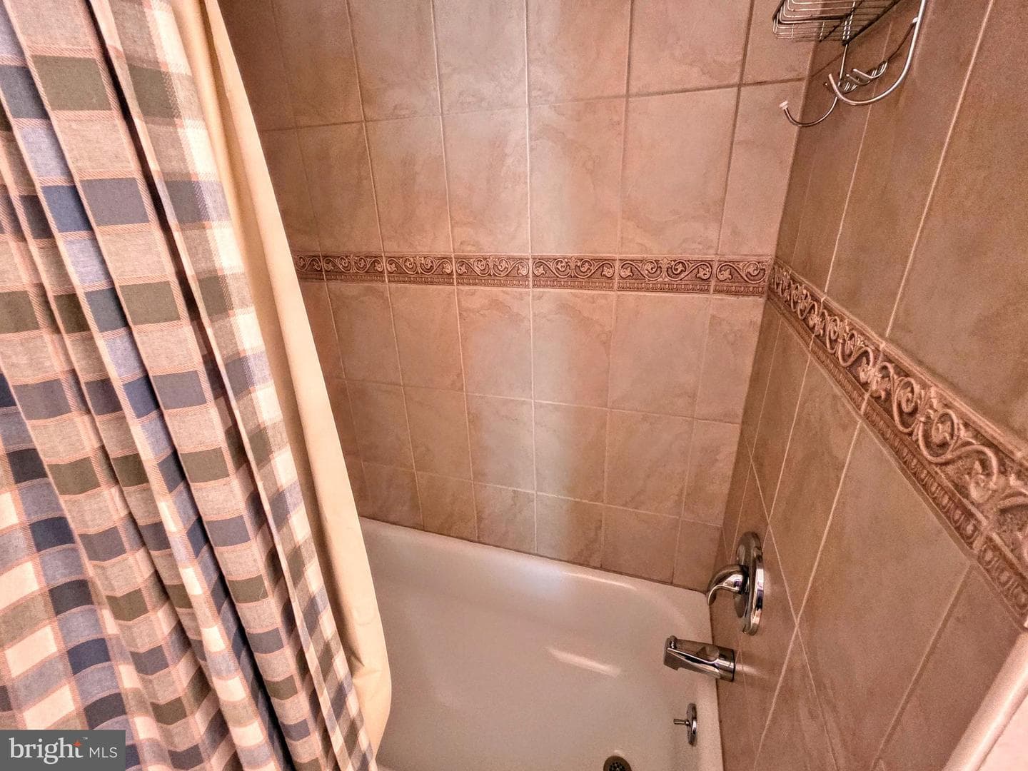 465 Green Street photo 33