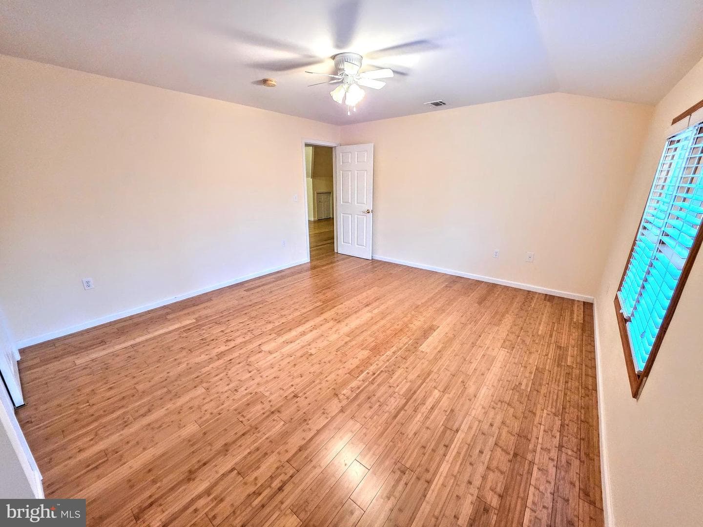 465 Green Street photo 54