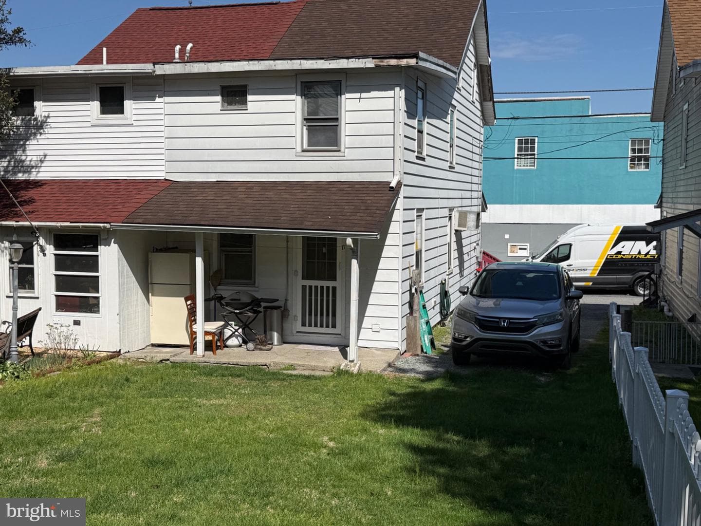 369 East Aly N photo 3