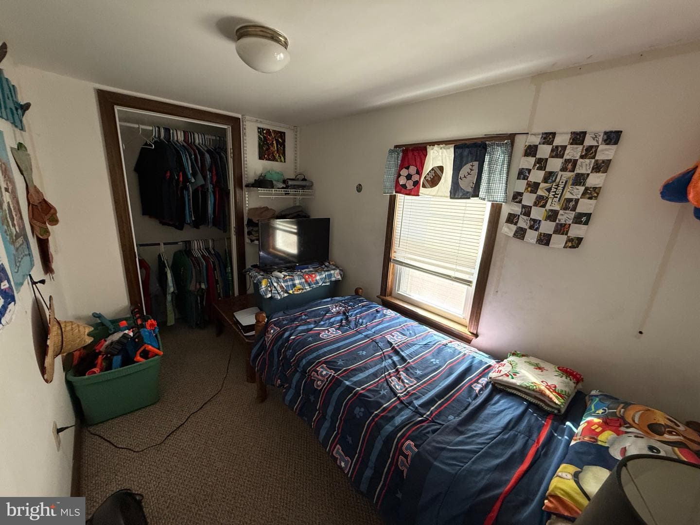369 East Aly N photo 8