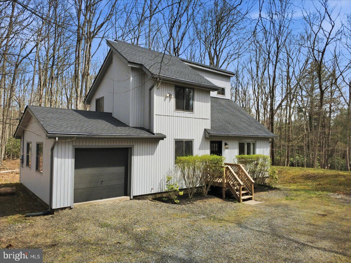 186 Timberlane Drive, Albrightsville