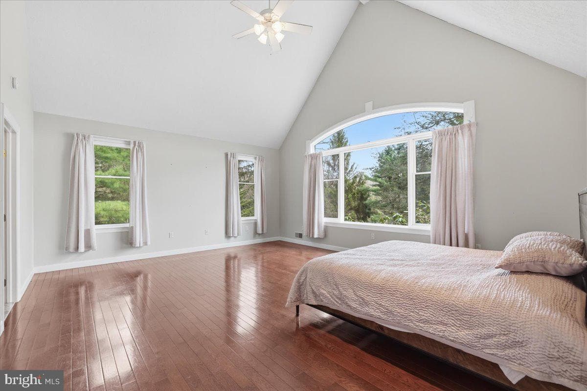 109 Lake Drive photo 11