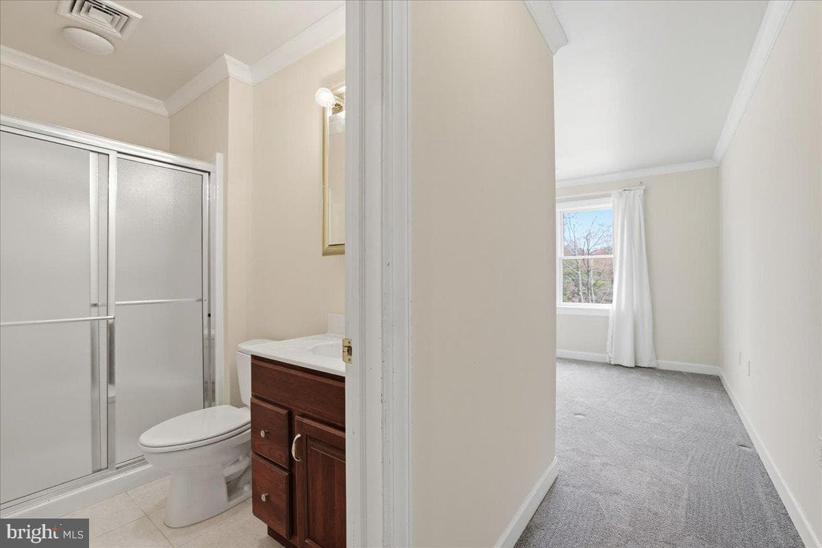 109 Lake Drive photo 18