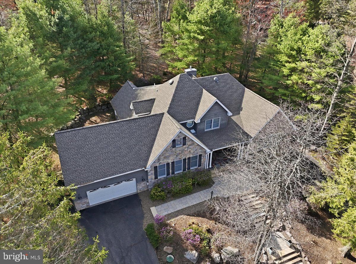 109 Lake Drive photo 39