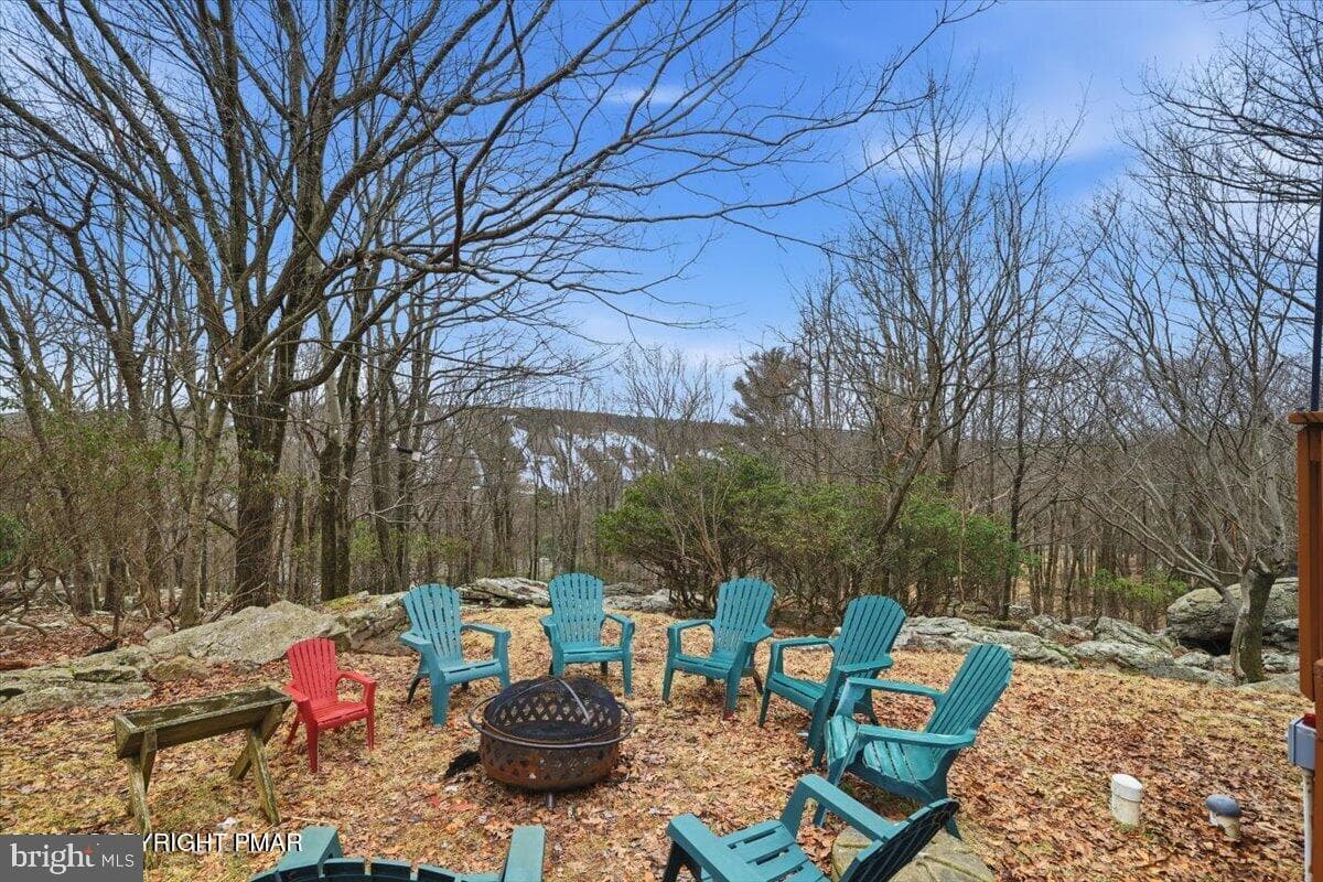 12 Hidden Ridge Rd photo 3