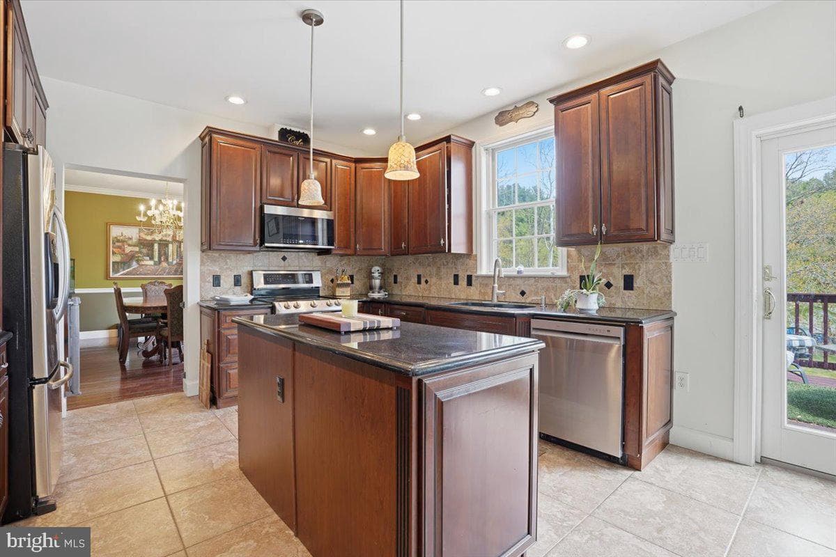 200 Princeton Pines photo 19