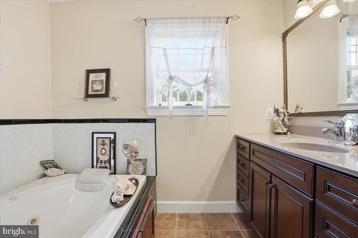 200 Princeton Pines photo 41