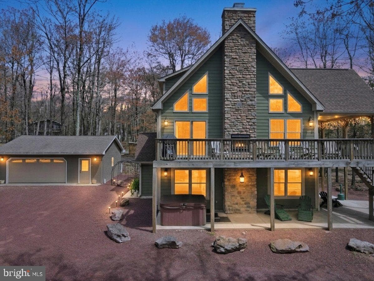 12 Lupine Drive, Lake Harmony