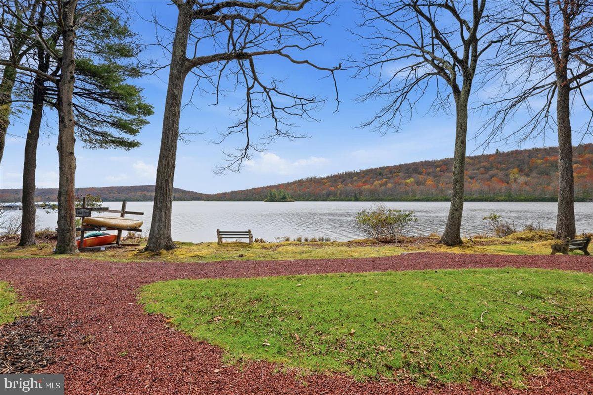 45 Midlake #101g, Lake Harmony