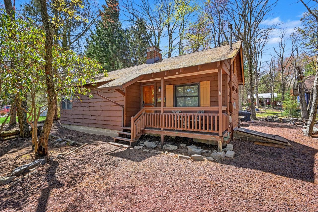 9 Crest Drive photo 47