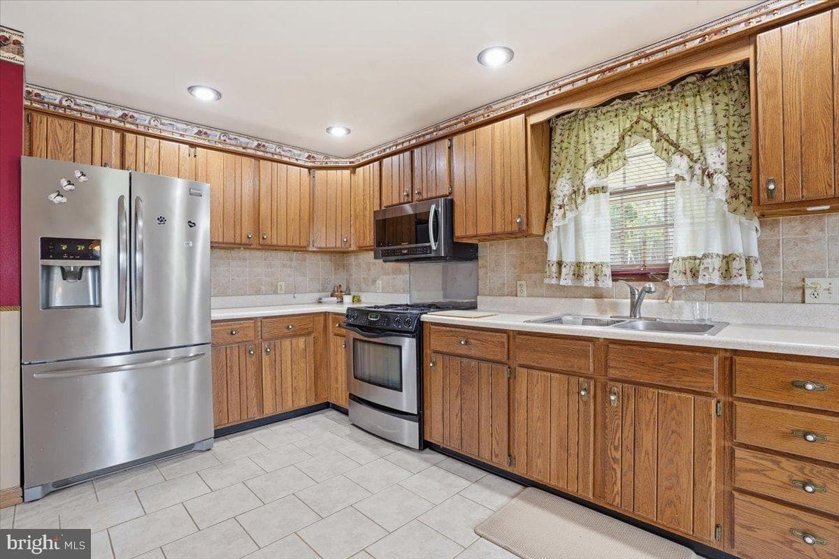 544 Fritz Drive photo 16