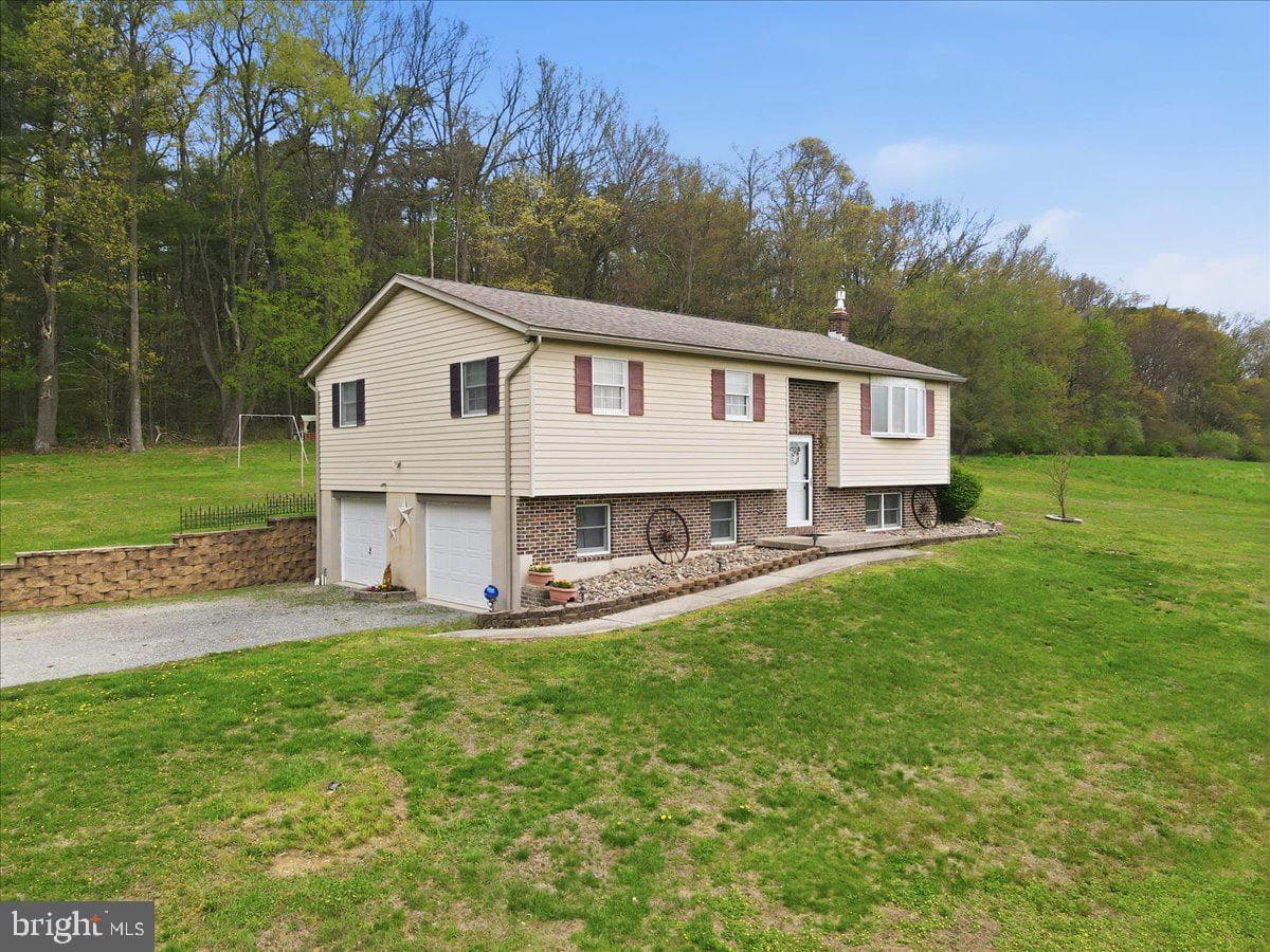544 Fritz Drive photo 2