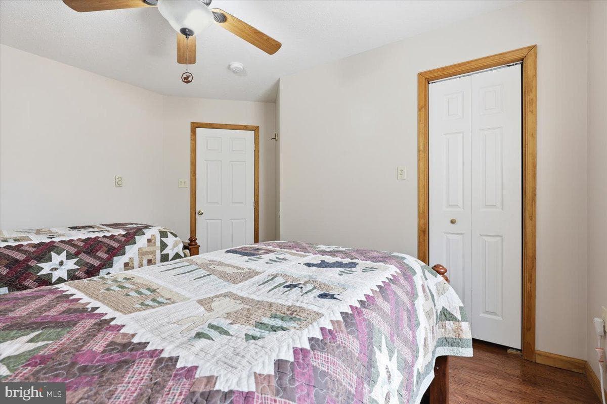 48 Hunt Trail photo 37