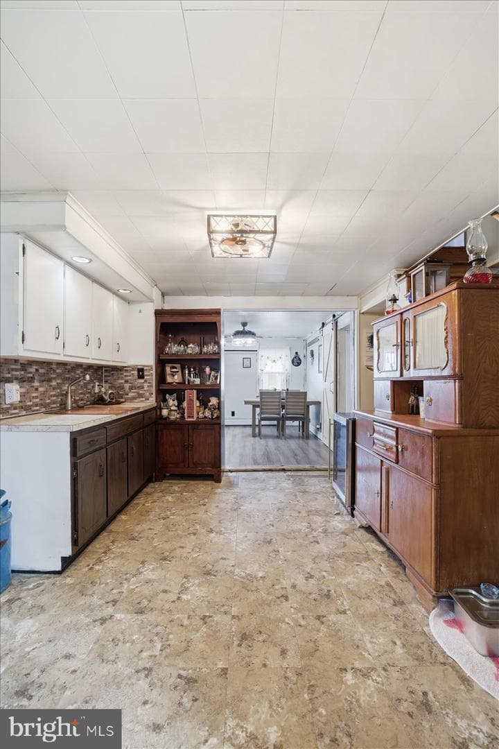 831- 833 E Ridge Street photo 22